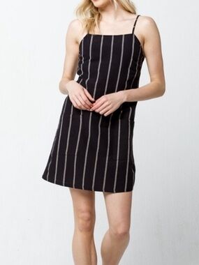 Billabong Beach Washed Black Straight Round Mini Dress White Pinstripes Sz M